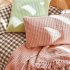 Мягкий чехол для подушки Shallowy из 100% хлопка розового цвета 30 х 50 см